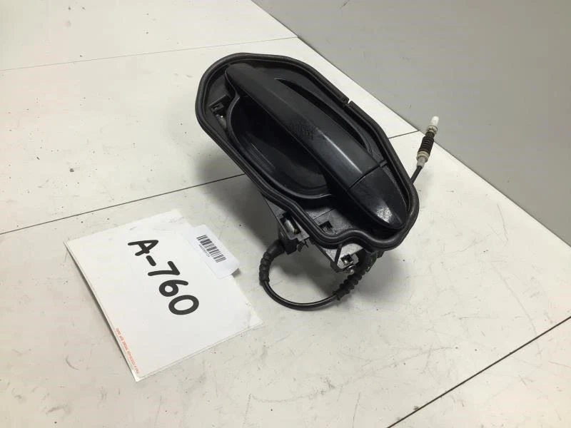 BMW 535XI 2008 manija de puerta exterior del lado del pasajero trasero derecho OEM+ Foto 2 de 4