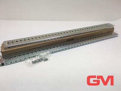 Ve 4x Rittal TS System-Chassis 17x37 mm TS 8612.100 punched section