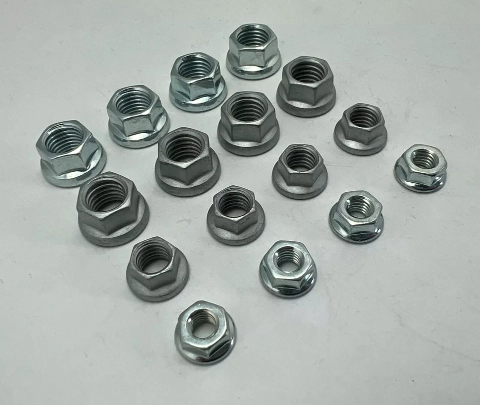 KIT DE PERNOS KTM SX SXF EXC XCW 50 65 85 105 125 144 150 250 300 450 520 525 530 Foto 3 de 4