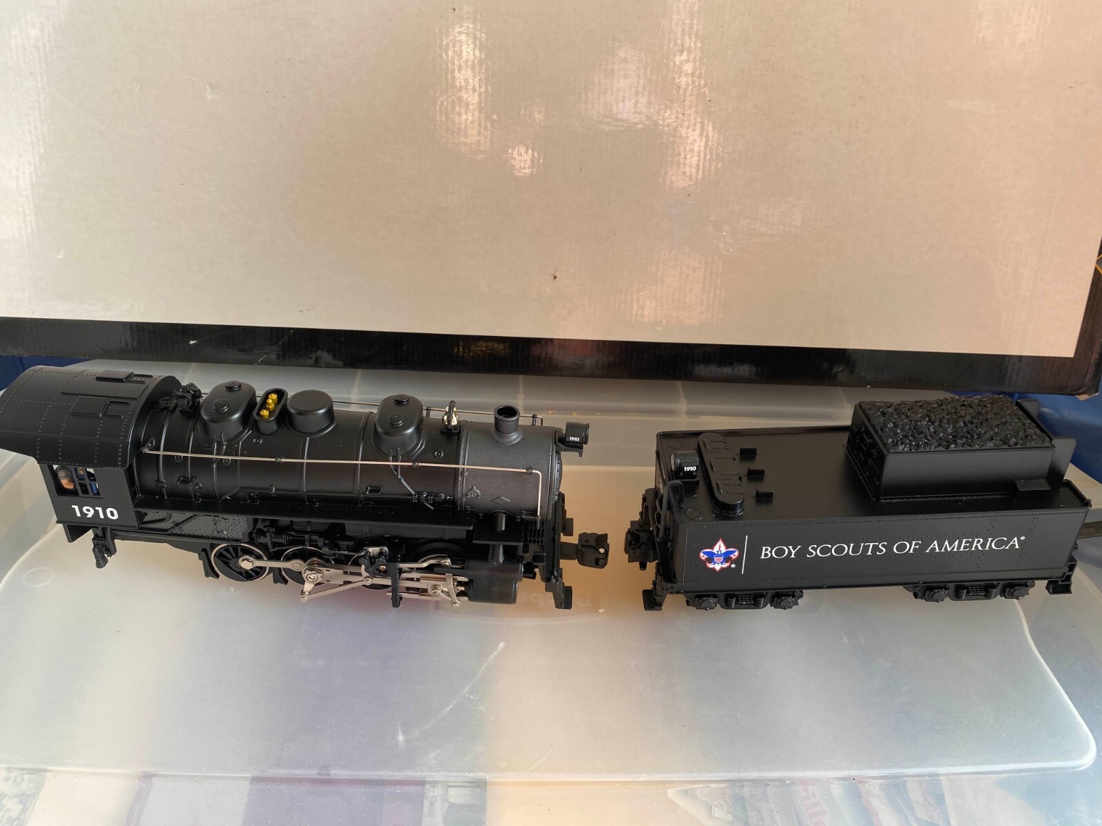 Picture 2 of 4