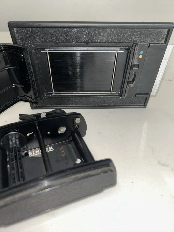 Suporte para 120 rolos Singer Graflex Camera Keith Camera Co. - Imagem 3 de 4