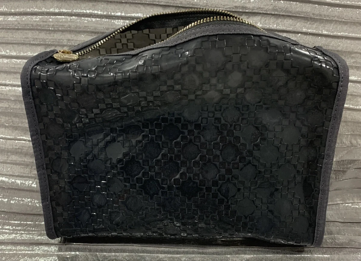 gucci toiletry pouch