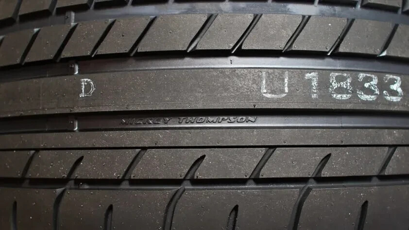 315/35R17 Mickey Thompson Street Comp High Performance Tire