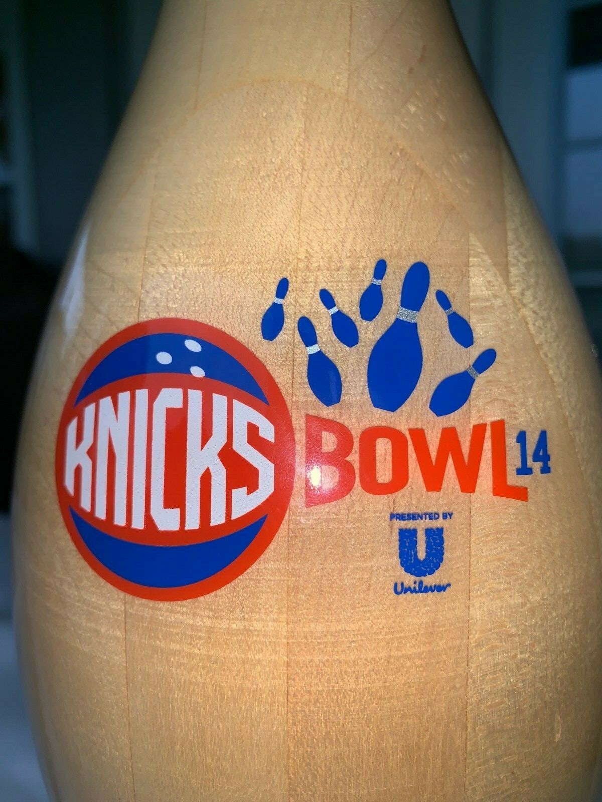 Rare New York Knicks 14 Bowl Unilever Garden of Dreams Charity Bowling Pin 