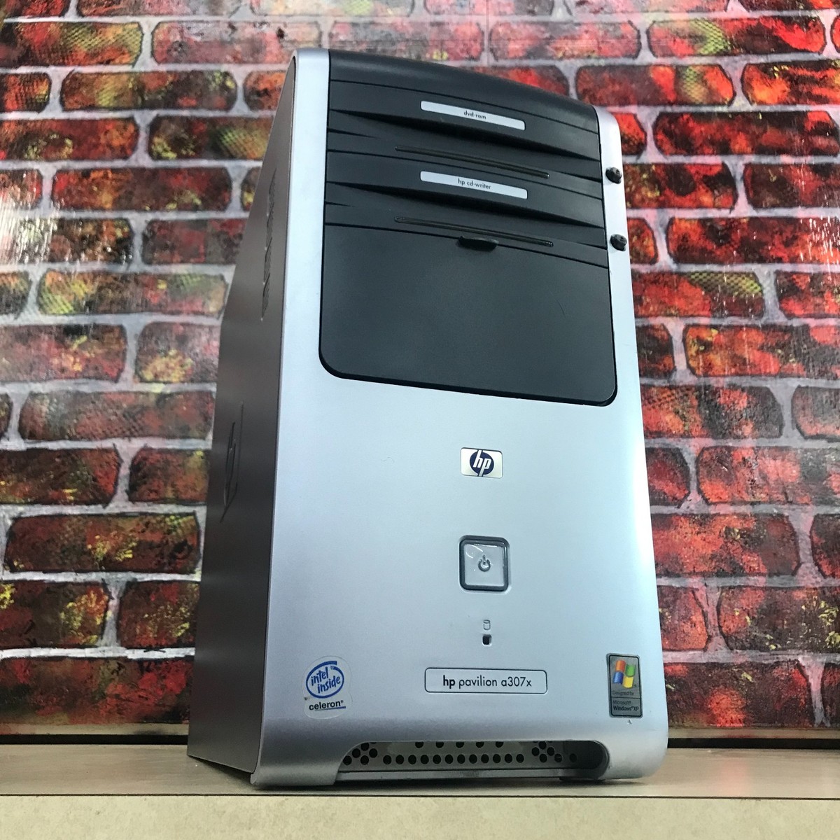 HP Pavilion a307x PC for Retro Gaming Celeron 2.60GHz 512MB RAM