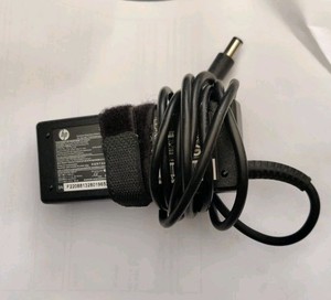 ORIGINAL HP 65W LAPTOP LADEGERÄTE 19,5 -3,33A BIG TIP 7,4mm*5,0mm Restposten 5 Stück