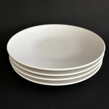 4 Neil Lane Fortessa Trilliant Ivory 8” Salad Plates