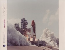 STS-71 Atlantis shuttle launch 100th flight 1995 - Original NASA Photo