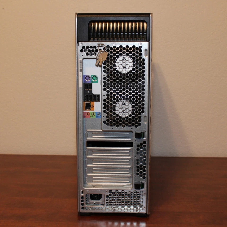 Estação de trabalho torre desktop HP Z600 Intel Xeon 5506 quad core, 2.4GHz, 6GB PC - Imagem 3 de 4