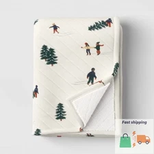 Winter Fun Quilted Jersey Throw Blanket with Faux Shearling  - Room Essentials™