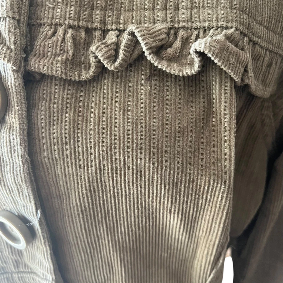 Chaqueta Xhilaration Verde Oliva Pana Volantes Borde Botón Delantero Y2K Para Mujer L Foto 3 de 4