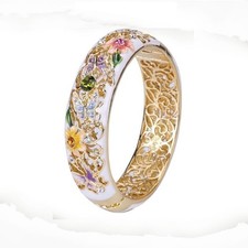 Ring Ethno Stil mit Emaille Schmetterling und tropfenden Blumen Design