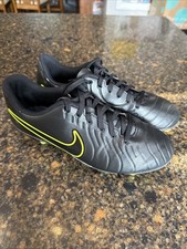 NIKE Size 5 Youth TIEMPO LEGEND 10 CLUB FIRM GROUND YOUTH SIZES CLEATS BLACK