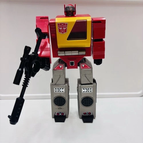 Transformers Blaster Complete 1984 Vintage G1 Boombox Action Figure with Weapon