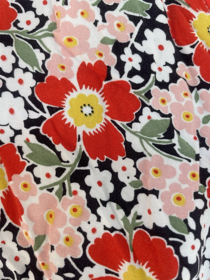 J. Vestido Crew Mercantile Midi Floral Envolvente Talla XS Foto 2 de 4