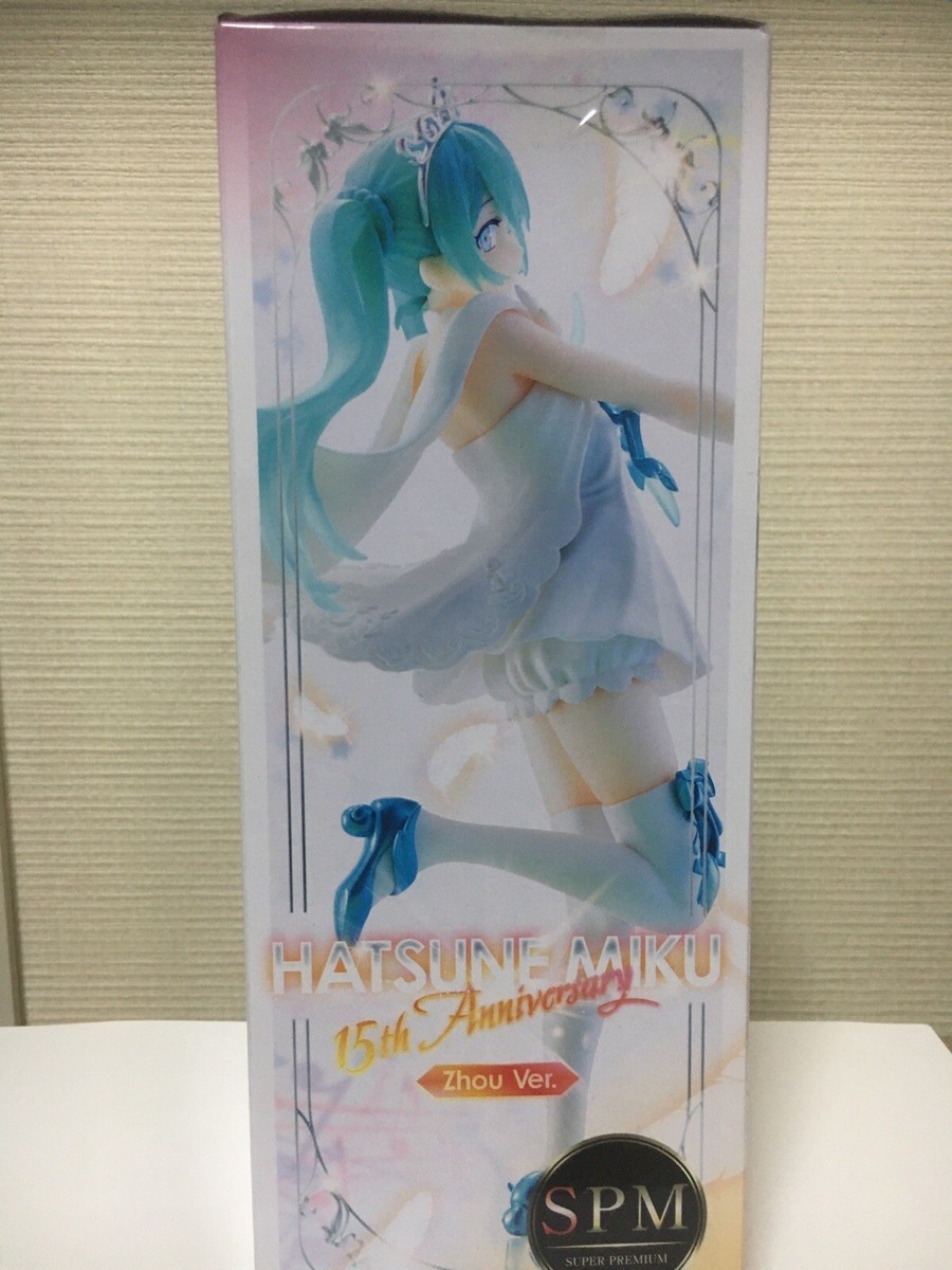 Hatsune Miku 15th Anniversary Ver. Thou Vocaloid Anime Figure SEGA