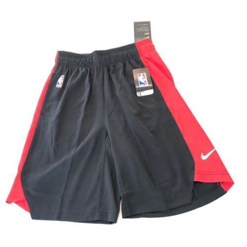ナイキ メンズ バスパン ハーフパンツ ラプターズ Toronto Raptors Nike 75th Anniversary Courtside Fleece Shorts - Red Nike Toronto Raptors Red 75th Anniversary Courtside Fleece Shorts