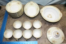 NORITAKI JAPAN ASSORTED DISH SET GREAT CONDITION 5B3