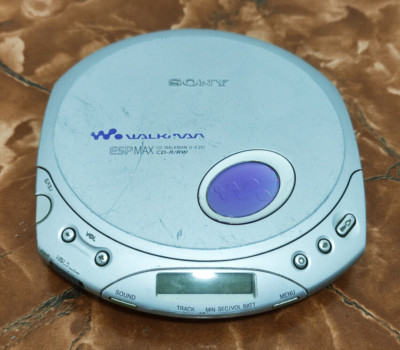 Vintage Sony ESP MAX D-E351 Walkman Portable CD Player CD-R/RW