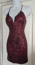 Windsor Cocktail Mini Dress Size S Maroon Sequin V Neck Thanksgiving Ready!