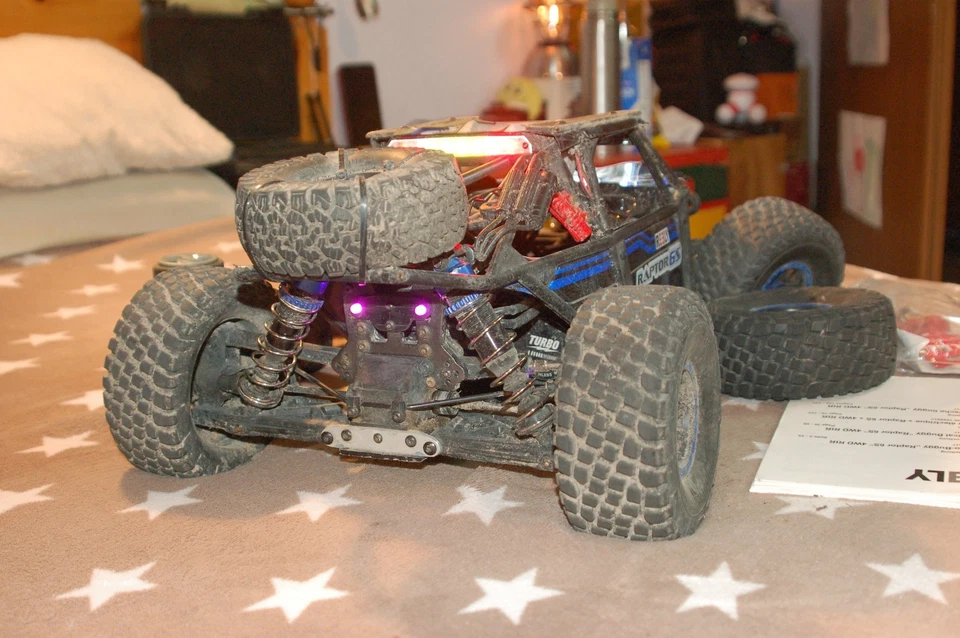 RC Reely Raptor 6S Brushless 1/8 gebraucht - Bild 2 von 4