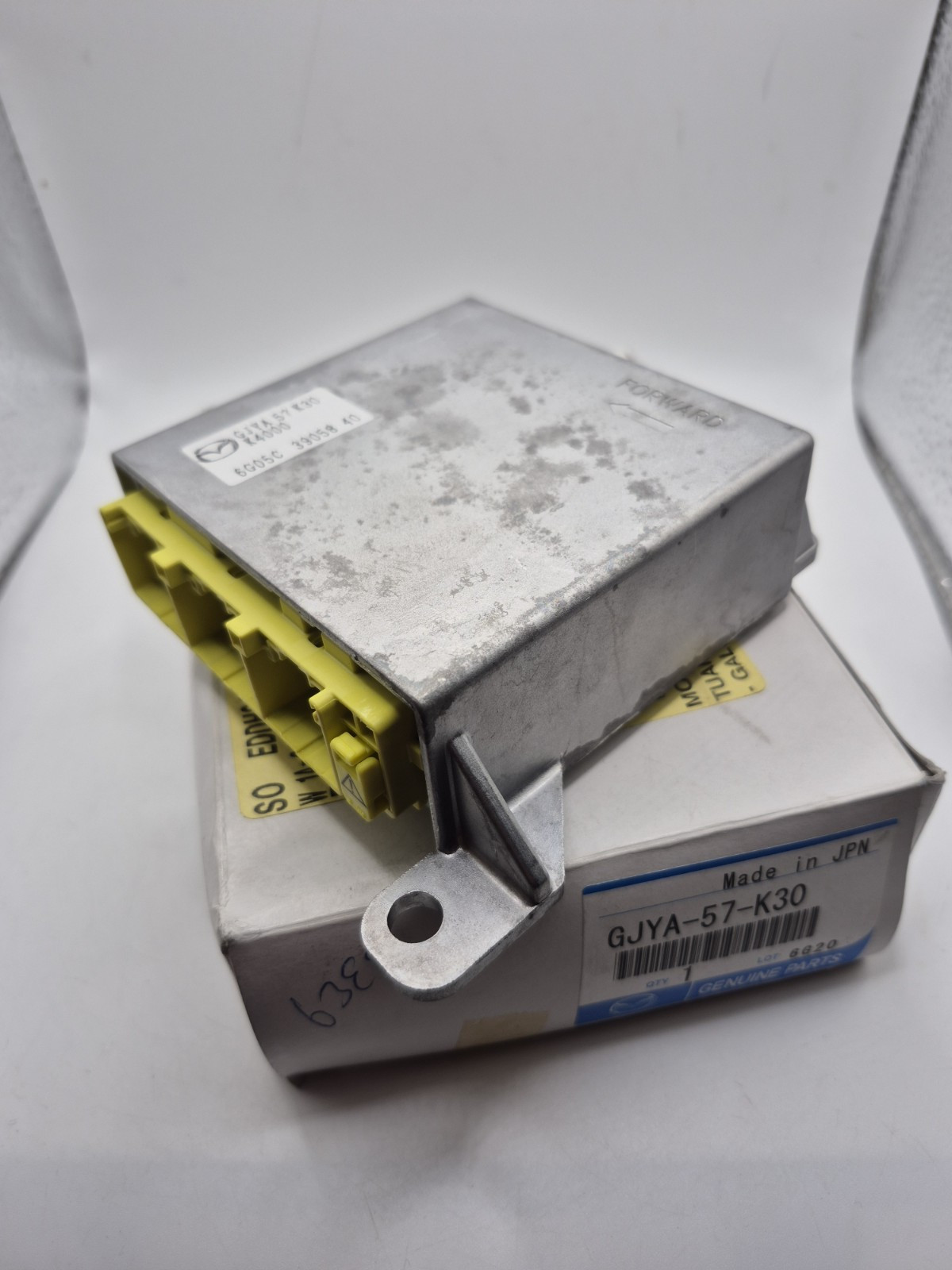 2008 Mazda 6 Genuine OEM Safety ECU Control Module GJYA57K30
