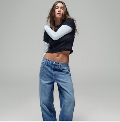 Hailey Bieber GAP Light Indigo Baggy Jeans