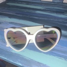 Occhiali da sole Hudson Bay Company bambina cuore montatura bianca motivo arcobaleno