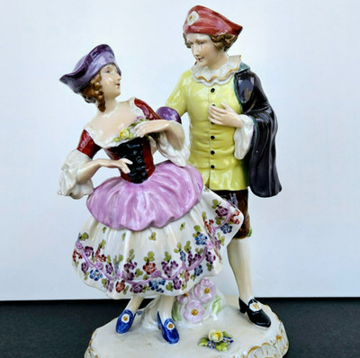Antique ERNST BOHNE & SOHNE Rudolstadt Porcelain Figurine Courting Couple