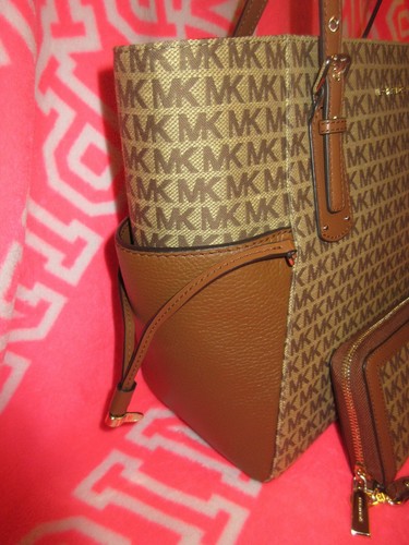 Michael Kors Jacquard Signature Voyager East West Tote & Double-Zip Wallet Set - Picture 15 of 25