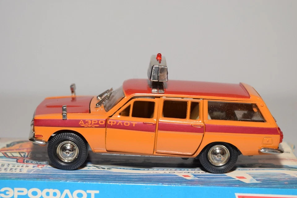 A90 1:43 RUSSIAN NOVOEXPORT CCCP USSR VOLGA BONRA TA3 24-02 AEROFLOT MIB - Image 2 of 4