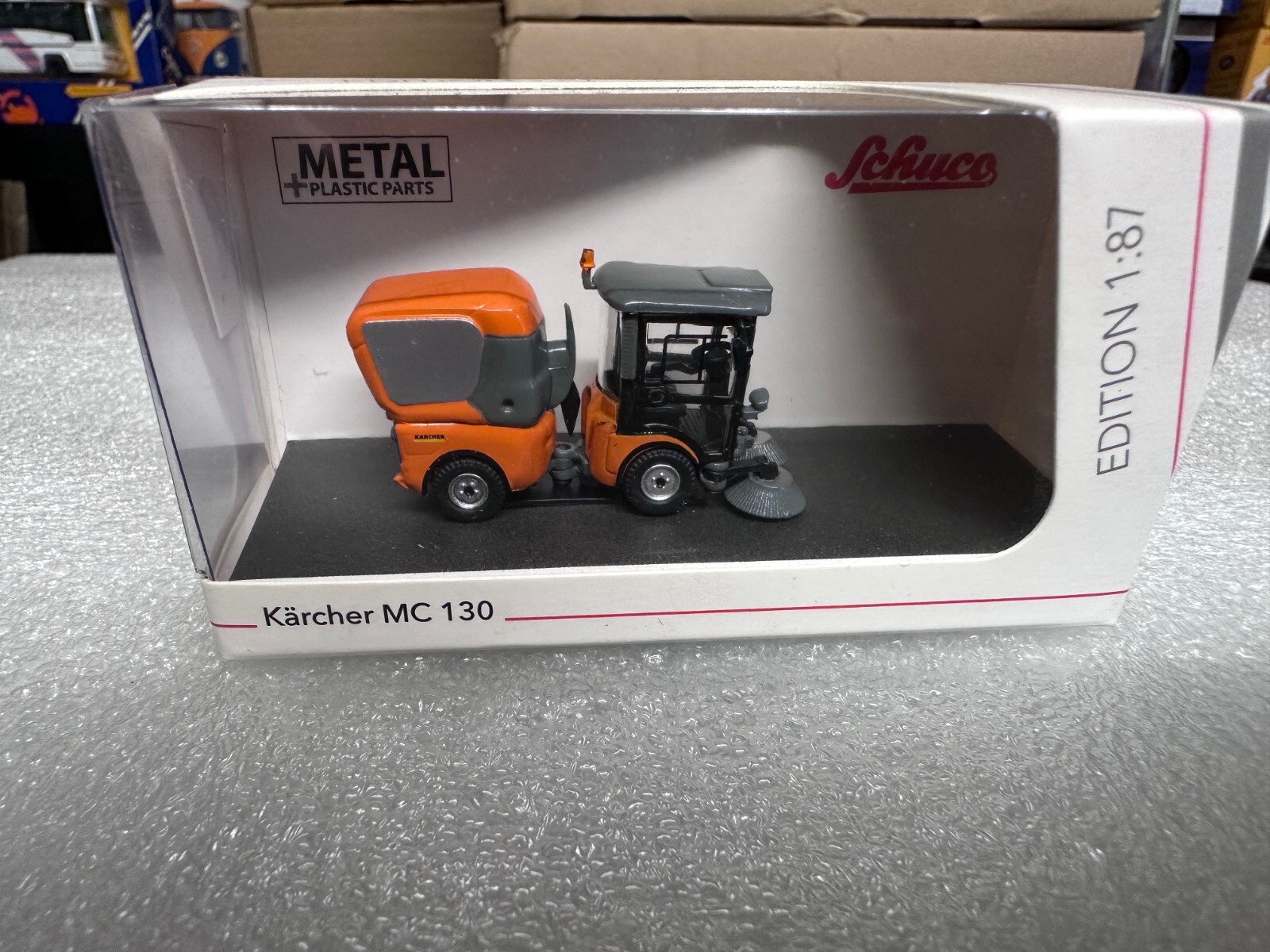 Schuco Kaercher MC 130 Street cleaner - 1:87 Model