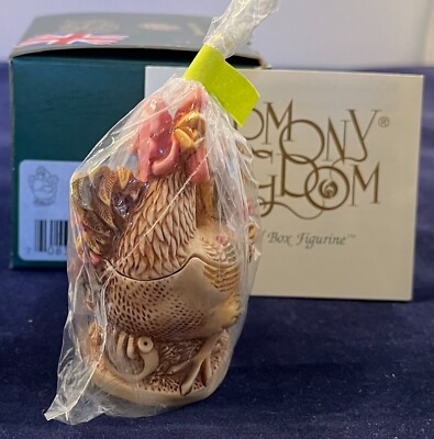 Harmony Kingdom ~ Lords of the Roost ~ Roosters ~NIB ~ UK Made~ Factory Plastic