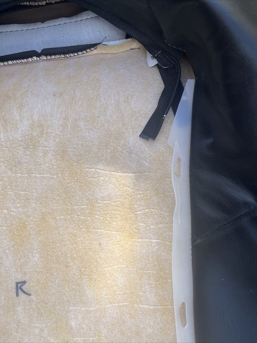 C5 Corvette OEM USED 1997-04 BLACK Right/Passenger Sport Seat Upper Cover - Picture 6 of 13