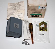 White Rodgers  11C18-104  Hot Water Control Fail Safe 2E348