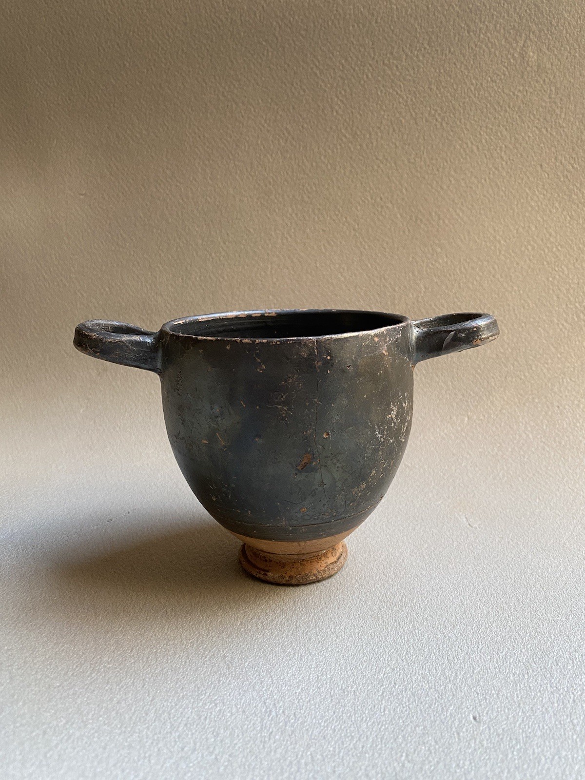 Skyphos Céramique Grande Grèce  Antique Italie Apulie Vase Noir Terre Cuite