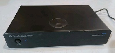 Cambridge Audio 551P MM Phono Pre Amplifier.