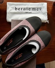 Bernie Mev Bella Me Flats Women  s Sz 8 US 39 EU Woven Stretch Memory Foam Shoe