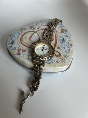 Vtg Brighton Nantucket Two Tone Women s Wrist Watch Working With Brighton Tin