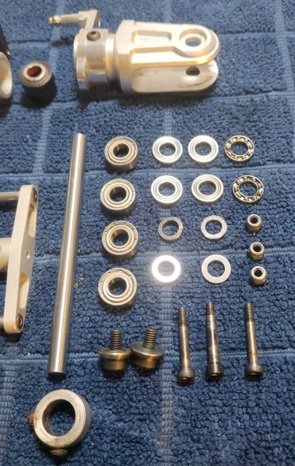 Raptor E620 SE Aluminum Rotor Head - Image 3 of 4