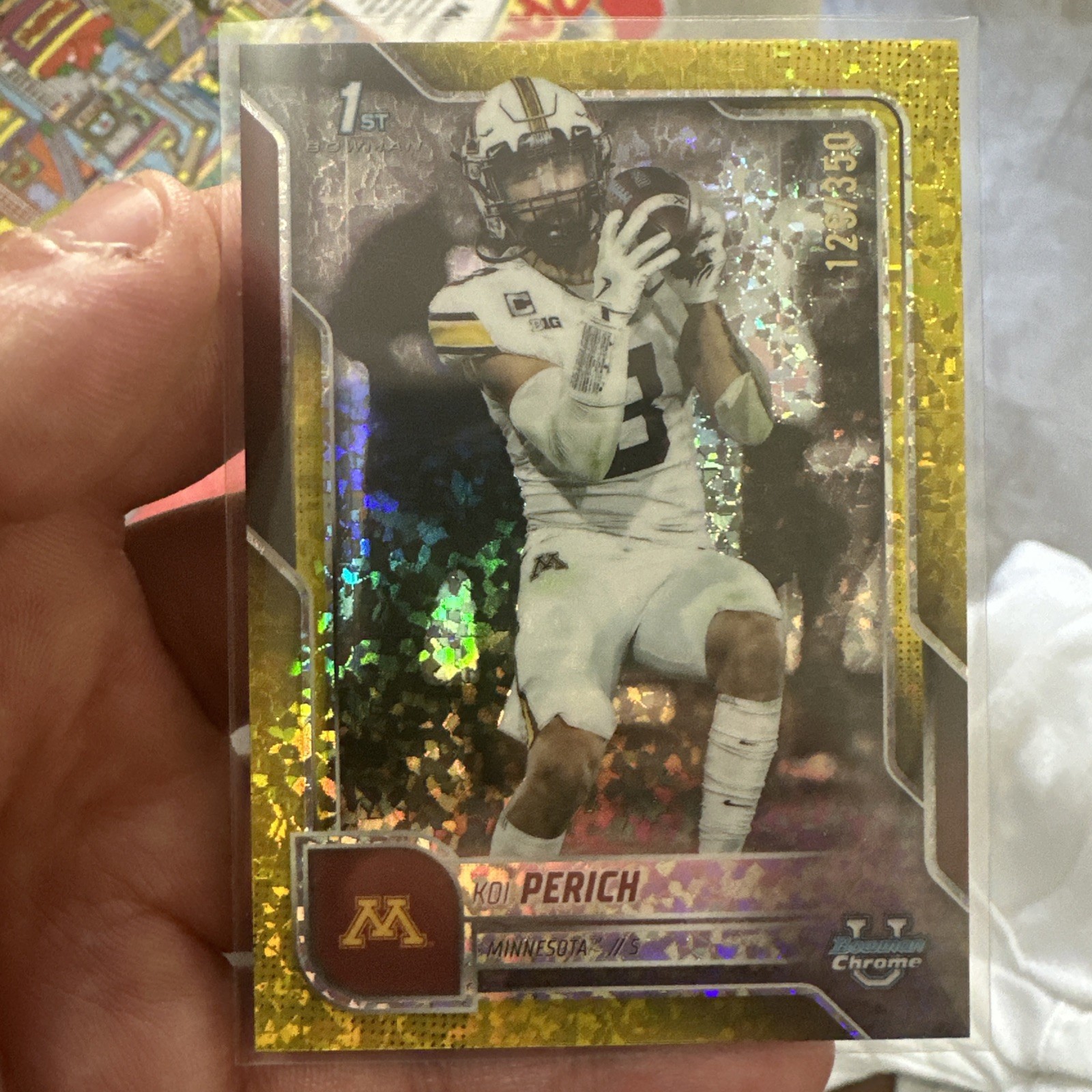 2025 Bowman Chrome U Koi Perich 1st Yellow Diamond REFRACTOR 129/350 HOT!!