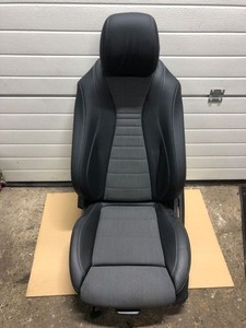 Mercedes-Benz E W213 2018 Vorne links Fahrersitz 2138607500 TNR32131