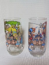 Juego de colección Walt Disney Pepsi Collector Series Alicia en el País de las Maravillas y Pinocho