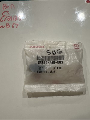 GENUINE HONDA CIVIC 90672-SNB-003
