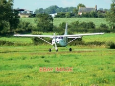 PHOTO  REDLANDS FLYING SCHOOL WANBOROUGH LIGHT PLANE HAS NOW LANDED AND IS TAXII
