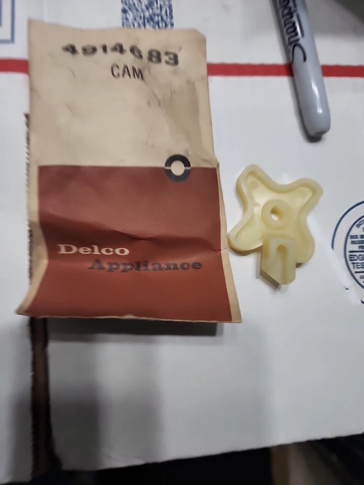 Nuevo de Lote Antiguo 1965-1966 Oldsmobile Chevelle GM Parabrisas Lavadora Motor Drive Cámara OEM Foto 2 de 3