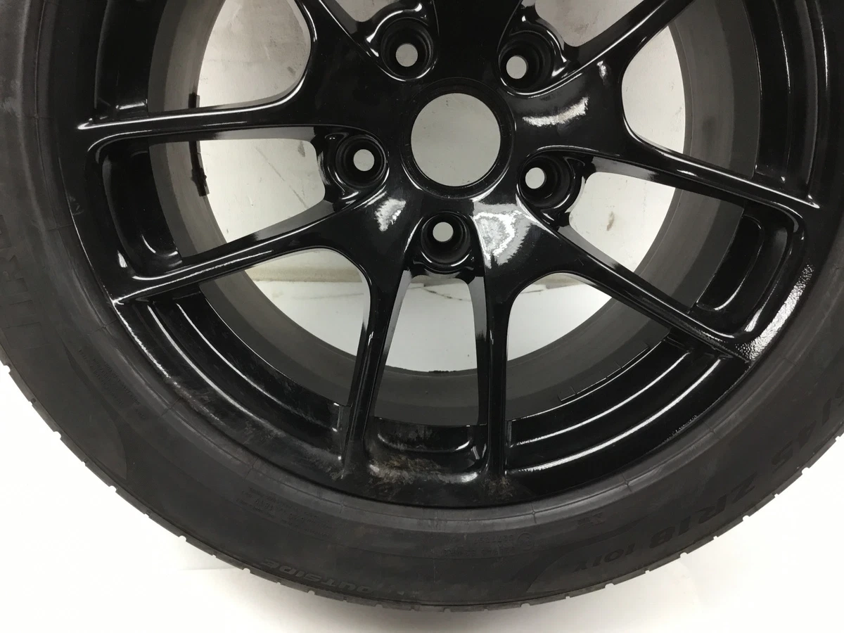 GENUINE PORSCHE 981 18