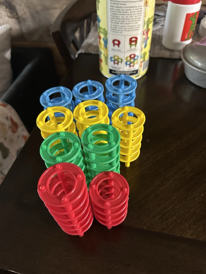 Vintage Slinky Ringa-Majigs Complete Building Toy Canister 57 Pieces USA Made - Image 3 of 3