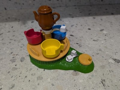 Sylvanian Families Baby Jahrmarkt Teetassen Kanne Teetassenfahrt Drehkarussell 