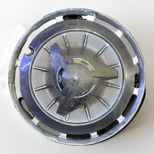 VINTAGE 1962 CHEVY IMPALA SS THREE BAR  SPINNER 14" HUBCAP WHEEL COVER